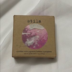 Stila countless color pigments